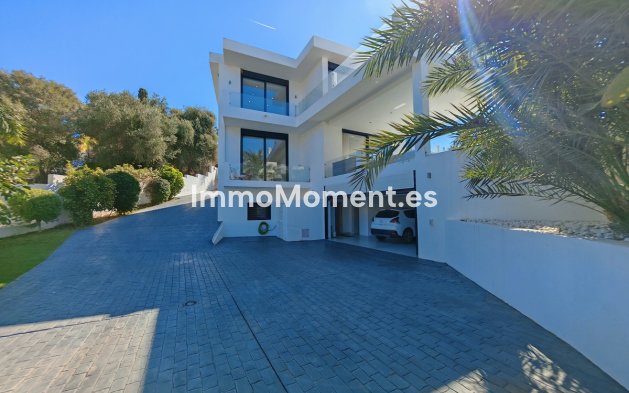 Wiederverkauf - Freistehende Villa - Marbella - El Rosario