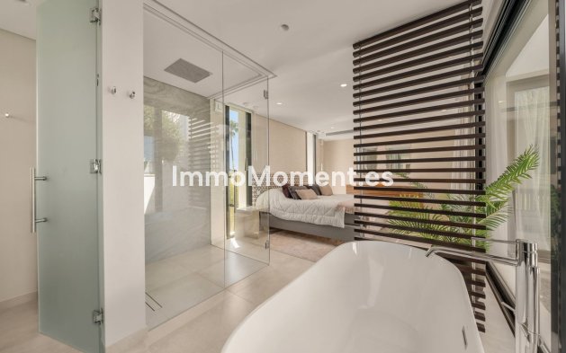 Reventa - Villa independiente - Marbella - Nueva Andalucía