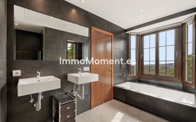 Resale - Detached villa - Benahavís - Benahavís Centro