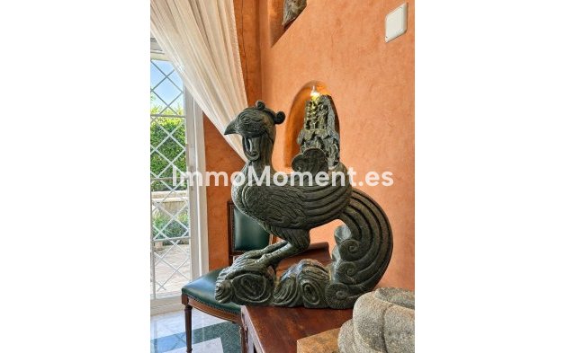 Resale - Detached villa - Estepona - Estepona Centro
