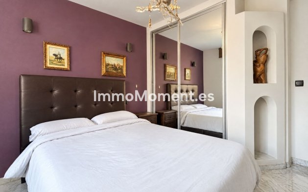 Resale - Detached villa - Estepona - Estepona Centro