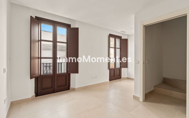 Wiederverkauf - Reihenhaus - Estepona  - Estepona Centro