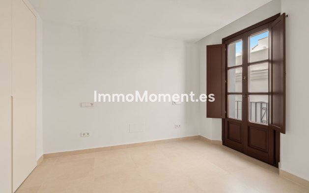 Wiederverkauf - Reihenhaus - Estepona  - Estepona Centro