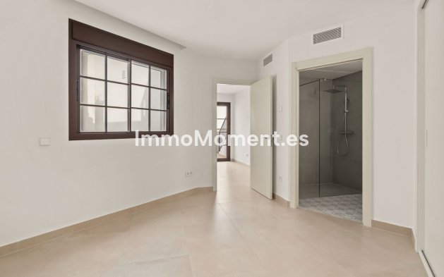 Wiederverkauf - Reihenhaus - Estepona  - Estepona Centro