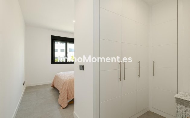 Revente - Appartement - Estepona  - Estepona Centro