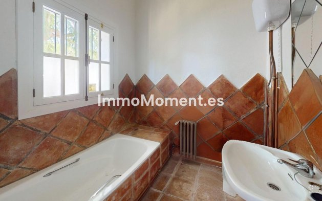 Wiederverkauf - Freistehende Villa - Marbella - San Pedro de Alcántara