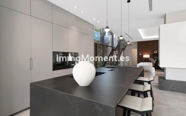 Reventa - Villa independiente - Marbella - Marbella Centro