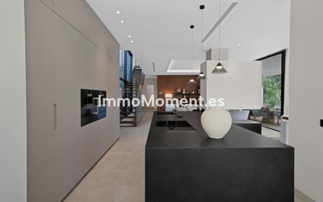 Reventa - Villa independiente - Marbella - Marbella Centro