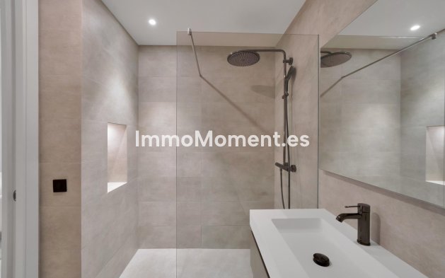 Reventa - Villa independiente - Marbella - Marbella Centro