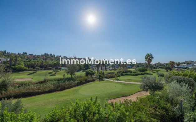 Resale - Detached villa - Estepona - Estepona Centro