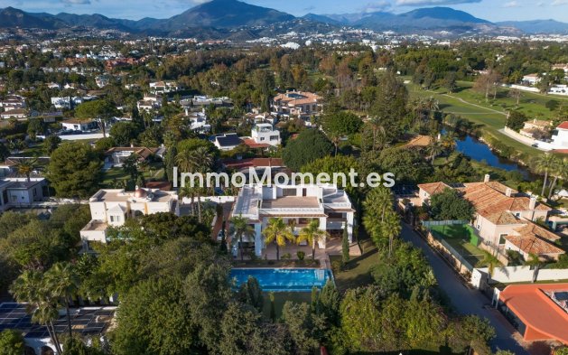 Reventa - Villa independiente - Marbella - Guadalmina Baja