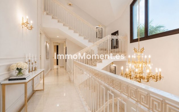 Reventa - Villa independiente - Marbella - Guadalmina Baja