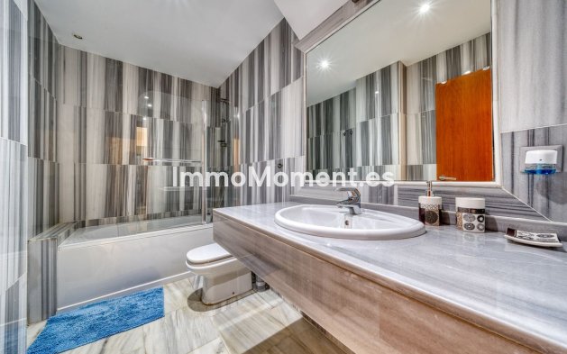 Resale - Detached villa - Benahavís - Benahavís Centro