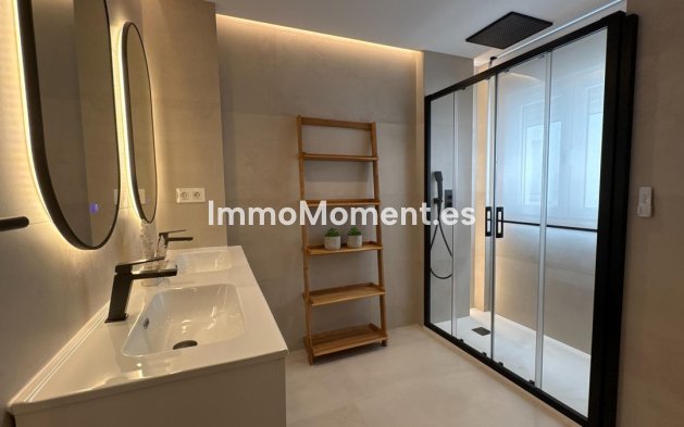 Revente - Appartement - Málaga - La Trinidad