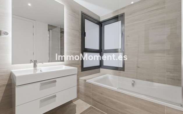 Revente - Appartement - Estepona  - Estepona Centro