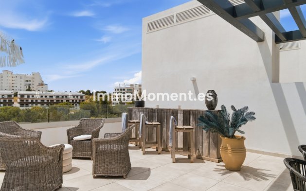 Revente - Appartement - Estepona  - Estepona Centro