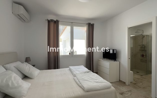 Resale - Detached villa - Mijas - Sierrezuela