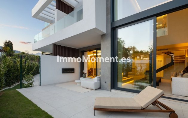 Resale - Townhouse - Marbella - Río Real