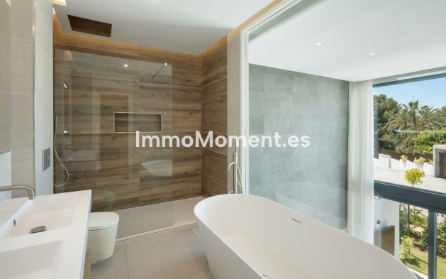 Resale - Townhouse - Marbella - Río Real