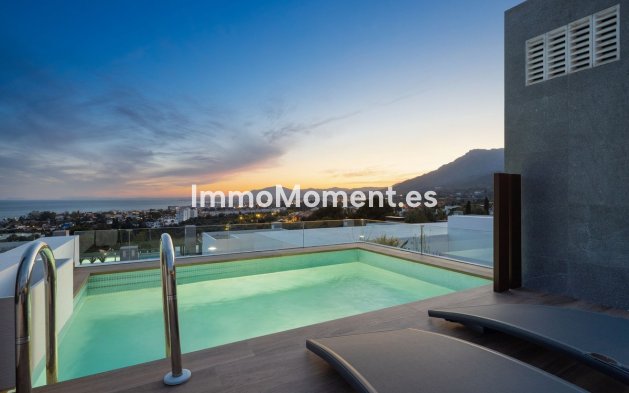 Resale - Townhouse - Marbella - Río Real