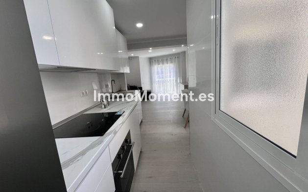 Resale - Apartment - Fuengirola - Fuengirola Centro