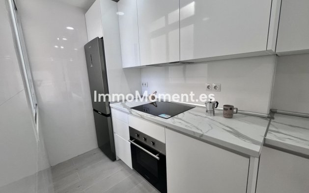 Resale - Apartment - Fuengirola - Fuengirola Centro