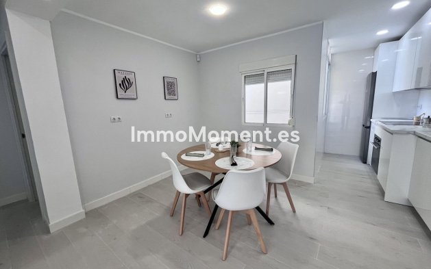 Resale - Apartment - Fuengirola - Fuengirola Centro