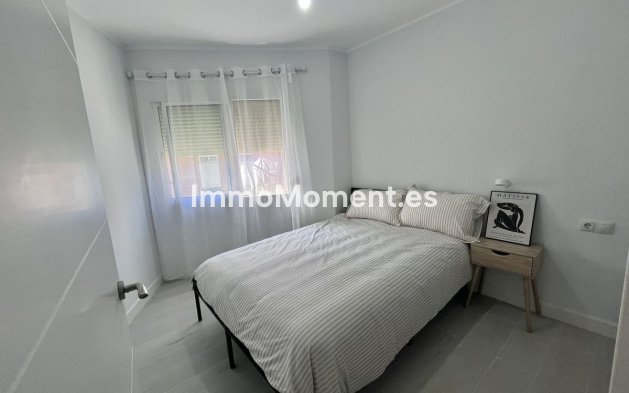 Resale - Apartment - Fuengirola - Fuengirola Centro