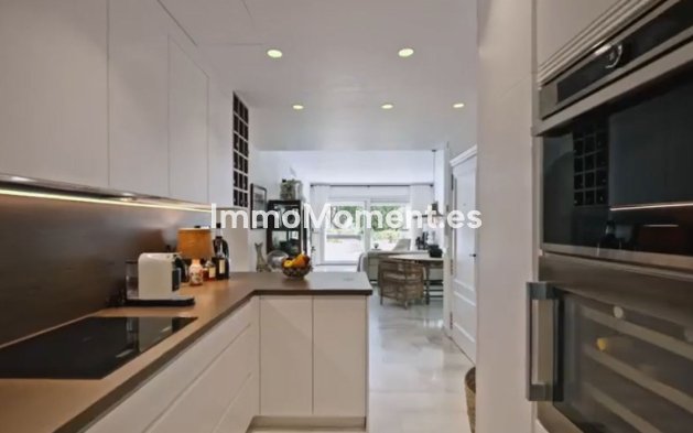 Reventa - Apartamento - Marbella - Marbella Centro