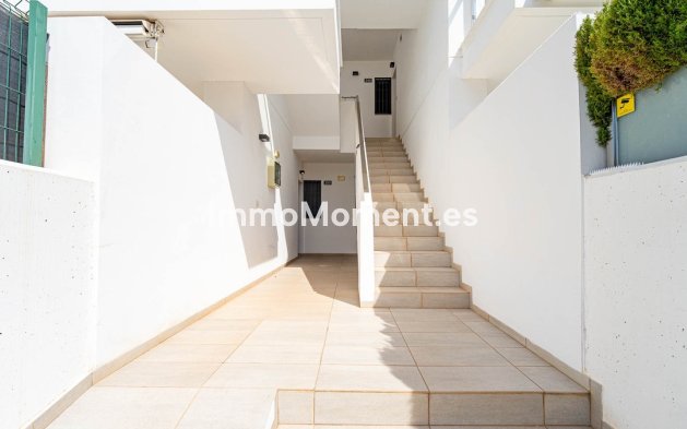 Wiederverkauf - Wohnung - Orihuela Costa - Punta Prima