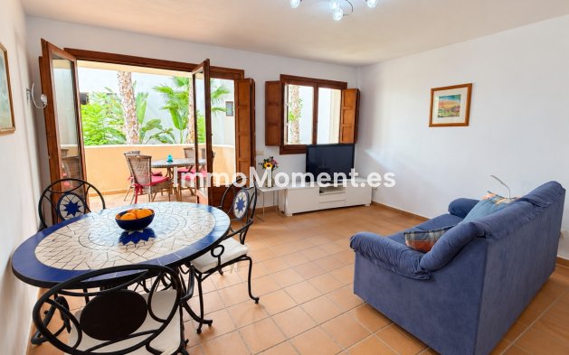 Resale - Apartment - Orihuela Costa - Punta Prima