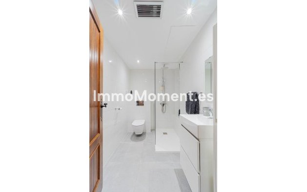 Resale - Apartment - Orihuela Costa - Punta Prima