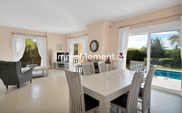 Resale - Detached villa - Benalmadena - Benalmadena Costa