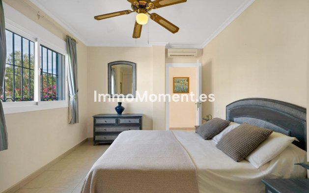Resale - Detached villa - Benalmadena - Benalmadena Costa