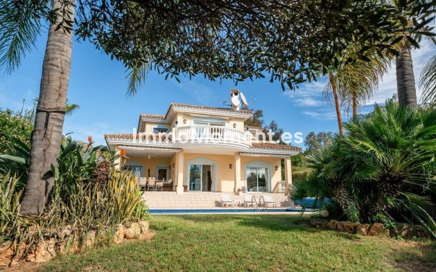Resale - Detached villa - Benalmadena - Benalmadena Costa