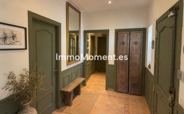 Resale - Country house - Inland  - Alhaurín de la Torre