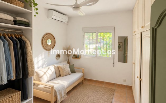 Resale - Country house - Inland  - Alhaurín de la Torre