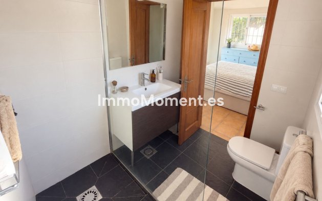 Resale - Country house - Inland  - Alhaurín de la Torre