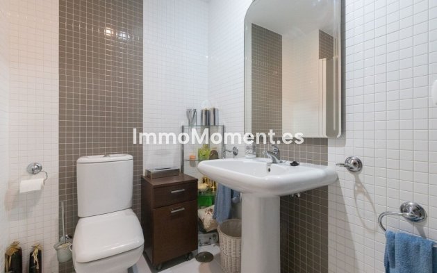 Resale - Apartment - Marbella - Elviria