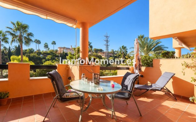 Resale - Apartment - Marbella - Elviria