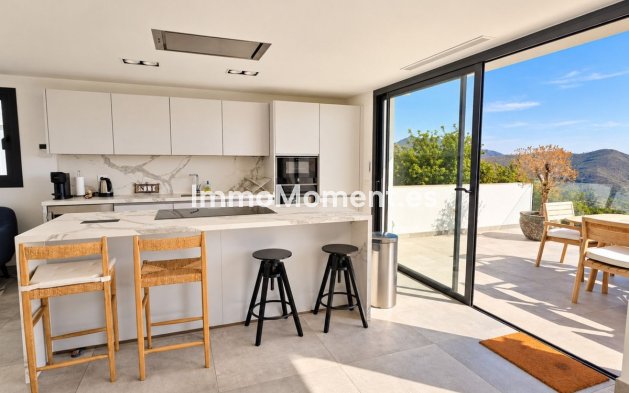 Bestaande woning - Vrijstaande villa - Marbella - La Mairena