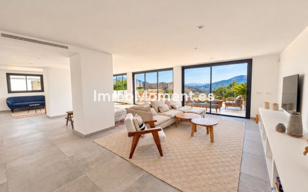 Bestaande woning - Vrijstaande villa - Marbella - La Mairena