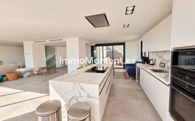 Bestaande woning - Vrijstaande villa - Marbella - La Mairena