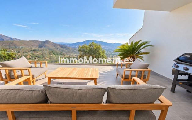 Bestaande woning - Vrijstaande villa - Marbella - La Mairena
