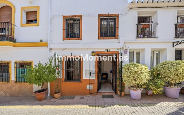 Wiederverkauf - Reihenhaus - Estepona  - Estepona Centro