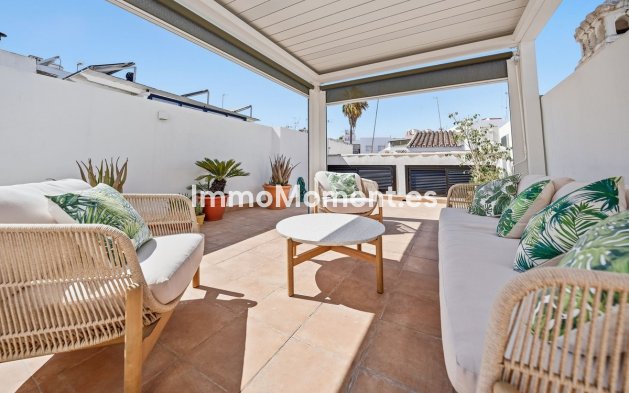 Wiederverkauf - Reihenhaus - Estepona  - Estepona Centro