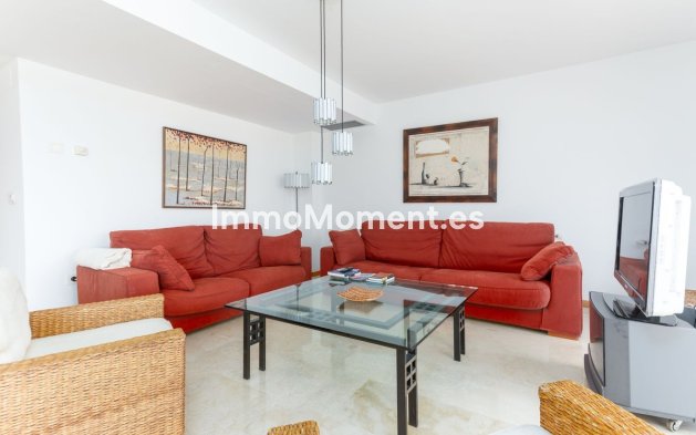 Resale - Apartment - Marbella - Guadalmina Alta