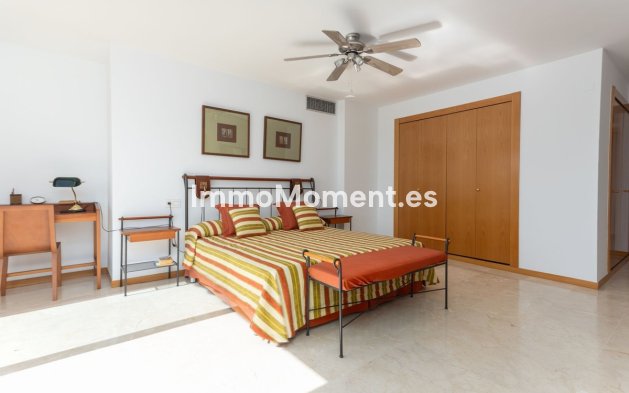 Resale - Apartment - Marbella - Guadalmina Alta