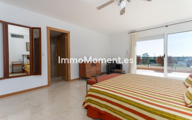 Resale - Apartment - Marbella - Guadalmina Alta