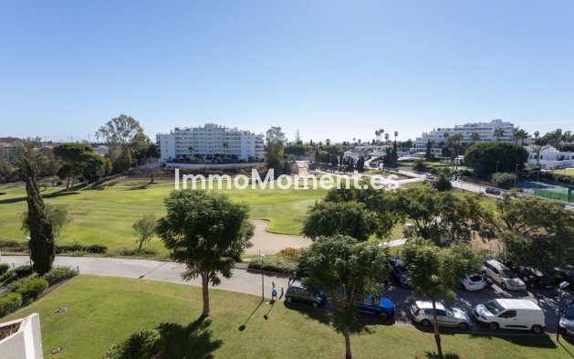 Resale - Apartment - Marbella - Guadalmina Alta